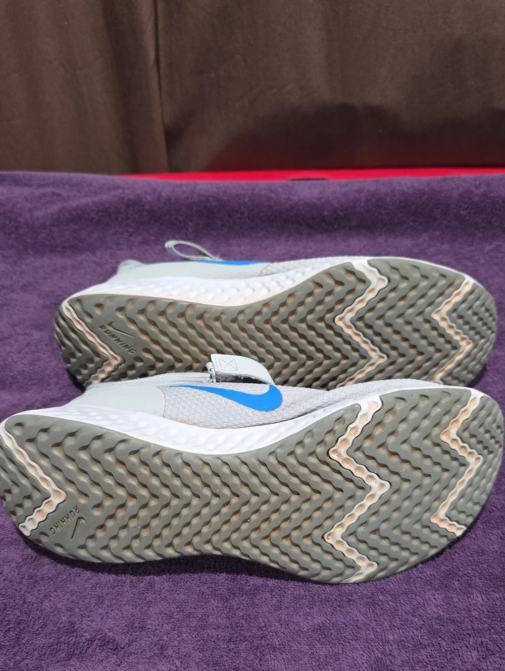 Nike White & Blue Kids' Hook-and-Loop Athletic Sneakers